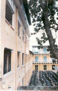 ducminh-xua1.jpg (27881 bytes)